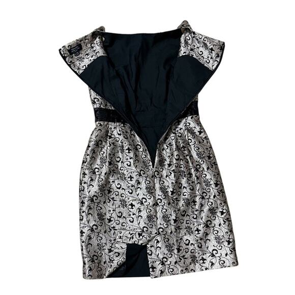 Tahari Arthur S. Levine 4P Petite Sleeveless Metallic Floral Dress Black & Silve - Picture 5 of 9